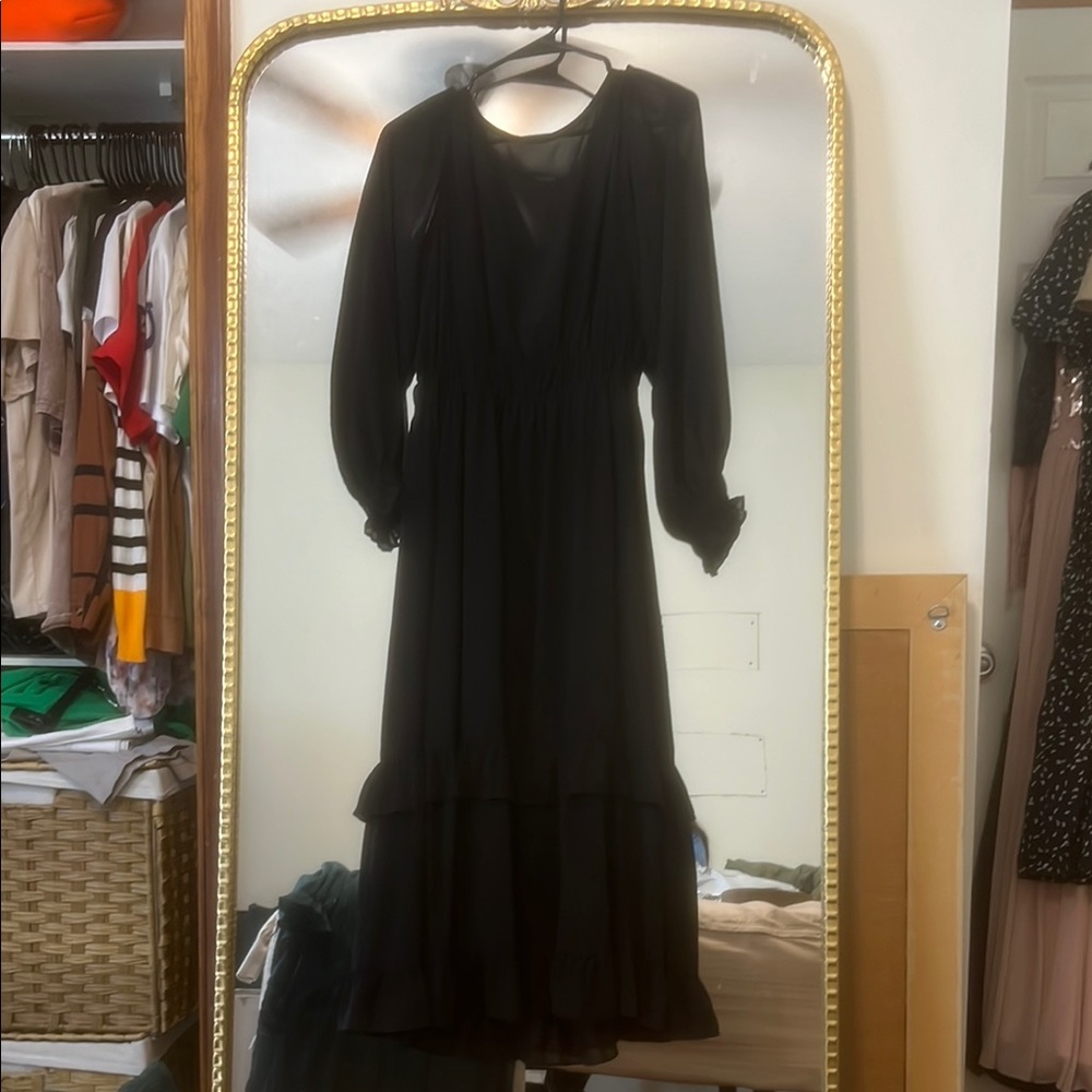 Black V-Neck Bishop Sleeve Cocktail Dress